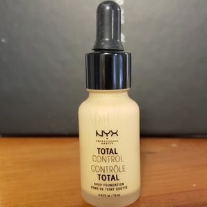 NYX Total Control Drop Foundation